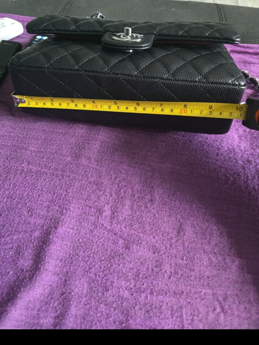 Double Flap! Classic Quilted Black Shoulder Bag with Chain Strap - Picture 3 of 8
